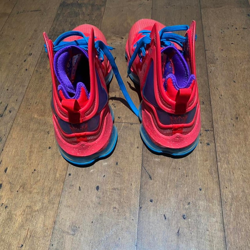 Nike LeBron 19 "Kings Crown" Size 11.5 - Picture 4 of 6